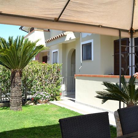 Apartamento Casa Delle Conchiglie Pula Exterior foto