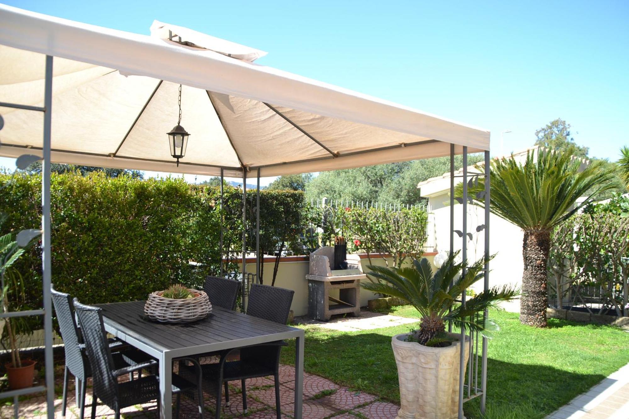Apartamento Casa Delle Conchiglie Pula Exterior foto